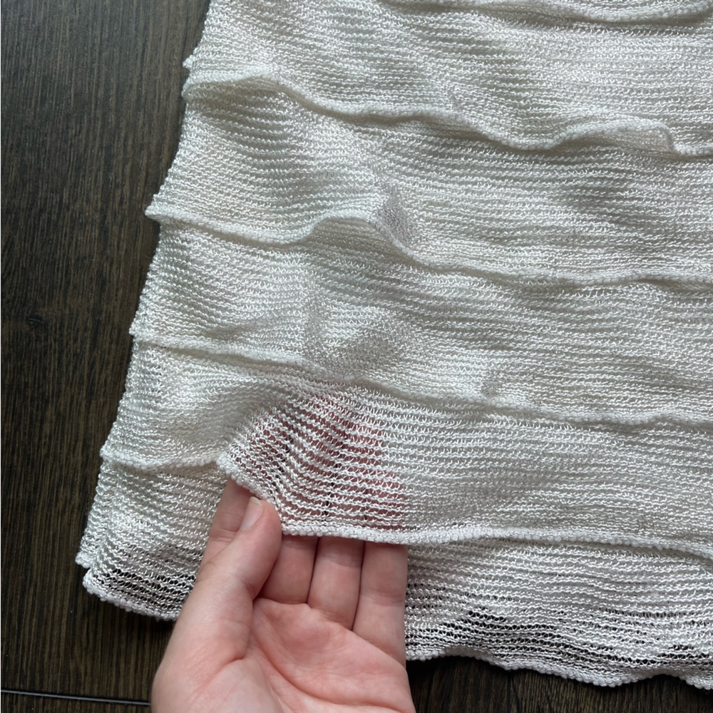 NWOT Timing Ruffle Tank Top - Picture 3 of 8